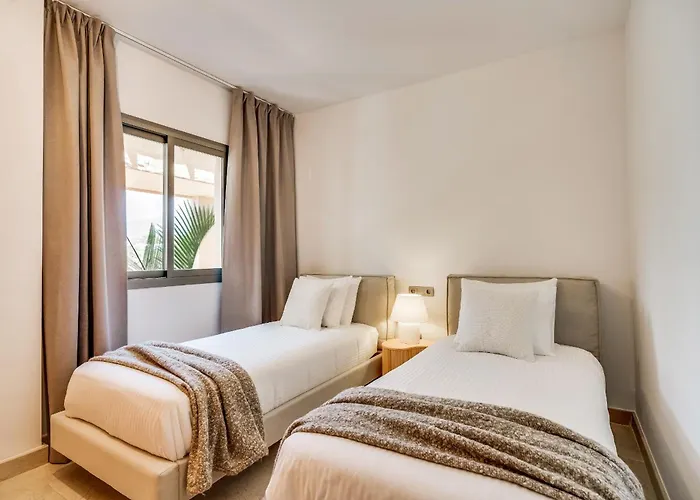 Stylish 2br - Shared Pools - Near Golf And The Διαμέρισμα